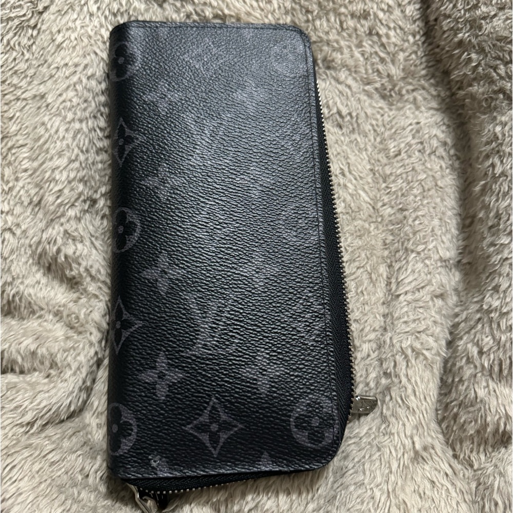 Louis Vuitton black monogram wallet